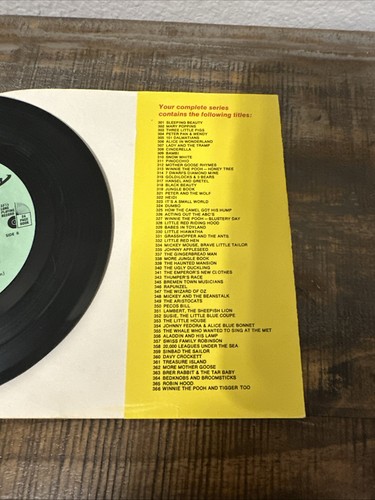 Libro de discos de colección El patito feo leído - Imagen 7 de 7