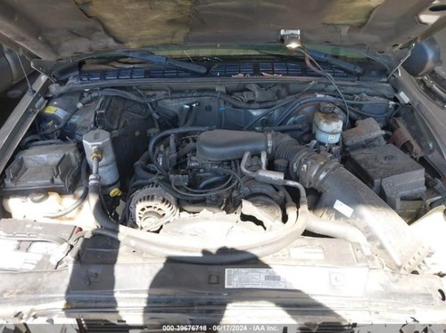 2001 CHEVROLET BLAZER RIGHT PASSENGER FRONT DOOR WINDOW REGULATOR AND MOTOR - Picture 9 of 9