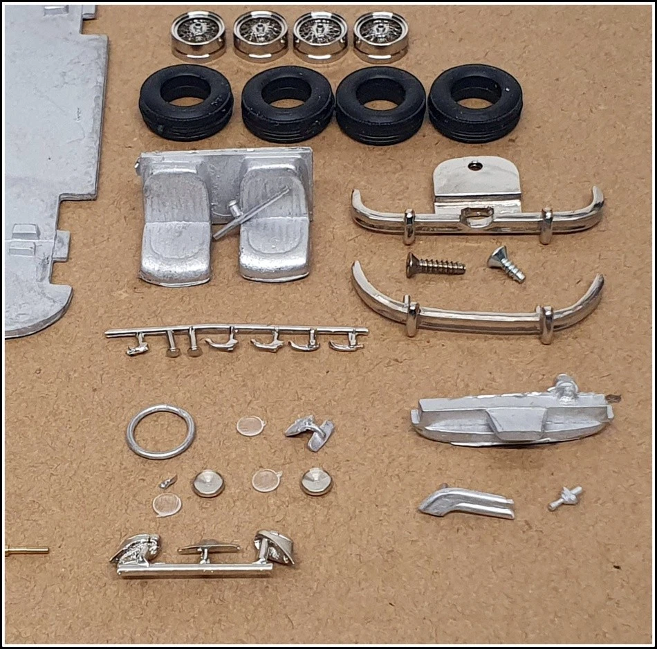 Kit SMTS escala 1/43 sin construir CL20 - Jaguar Mk2 Foto 2 de 4