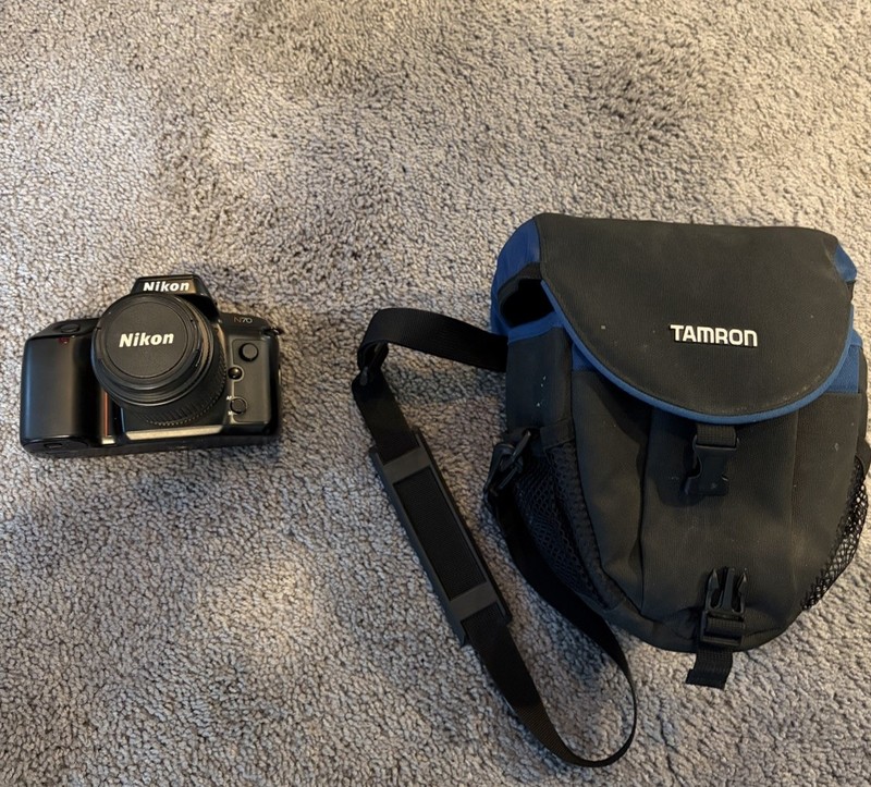 Nikon N70 Black 35mm SLR Film Camera w/ Nikon Lens & Tamron Camera Bag