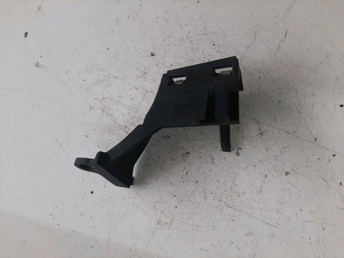 BMW 3 E46 2005 Links Scheinwerfer Halterung 388741