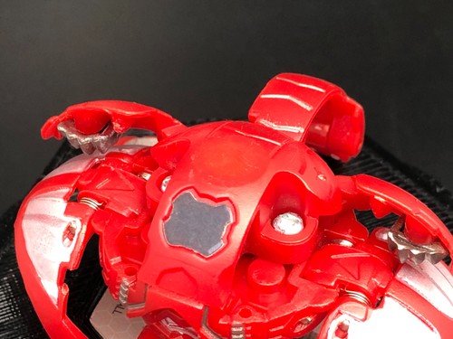 BAKUGAN Strikeflier 800g Crimson & Pearl Pyrus GUNDALIAN INVADERS - Bild 8 von 14