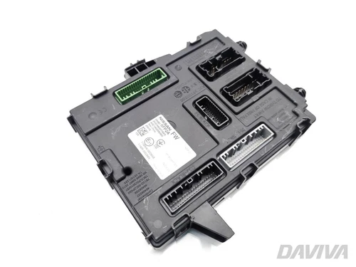 Nissan Qashqai Module de commande central du corps 1.3 DIG-T Essence 284B1-6FP2A