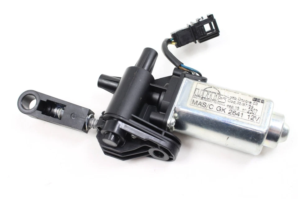 2004-2010 奥迪 A8 四轮车 - 前座头枕电机带变速器 — 第 2/4 张图片