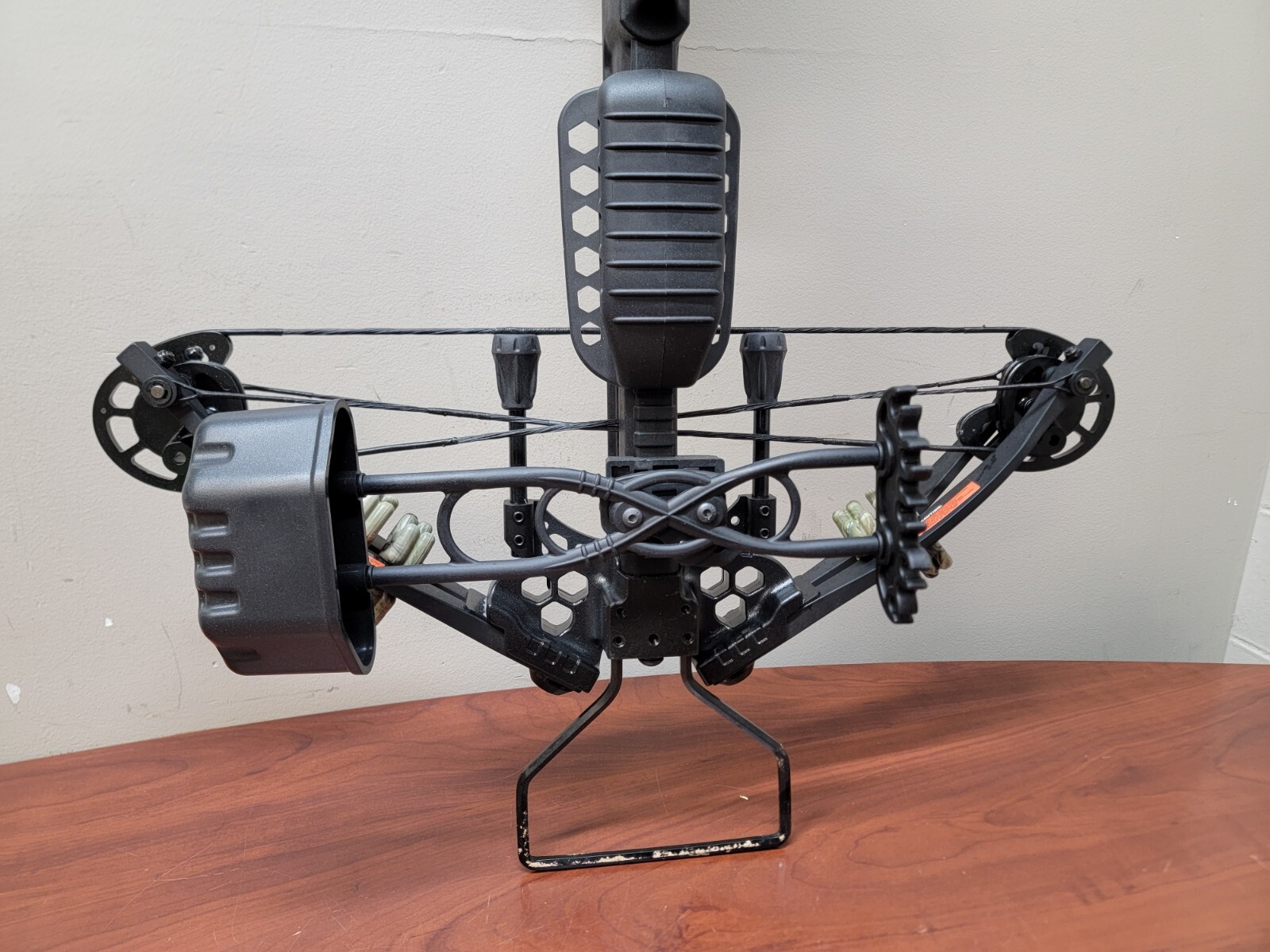 Bear x Trek 380 Ready to Shoot Crossbow 4x32 Scope cx 754806333984 eBay