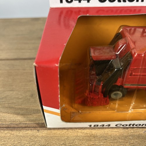 1987 Ertl 1/80 Scale Die-cast Case IH 1844 Cotton Picker NIB 211-1HDO - Picture 2 of 13