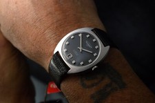 TAVERNIER UNWORN VINTAGE DRESS DATE WATCH GREY SOLEIL DIAL OROLOGIO MONTRE UHR