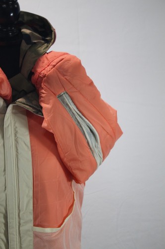 Women's Burton Keelan Jacket Creme Brulee Olive Camouflage - Picture 8 of 13