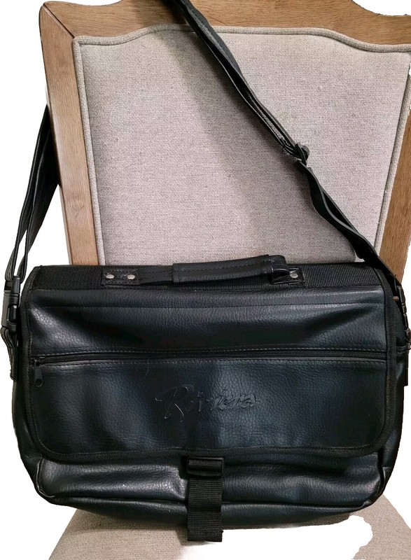  Las Vegas Riviera Hotel & Casino  Soft Leather Duffel Bag----RARE! 