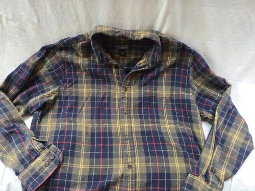 Mens Plaid Flannel Shirt. Size Large. Soft Cotton. Botton Down. Multi-color.
