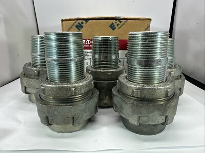 New Box Of 5 Eaton Crouse-Hinds UNY405 Conduit Union Fitting 1-1/4'' Felaroy Iron