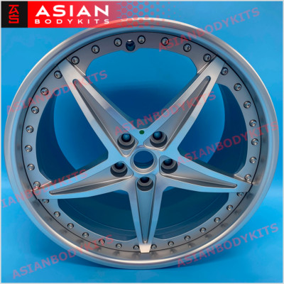 1 pc of Forged Wheel Rim 2-3 PIECE for Ferrari 599 HGTE F430 California 360 575M