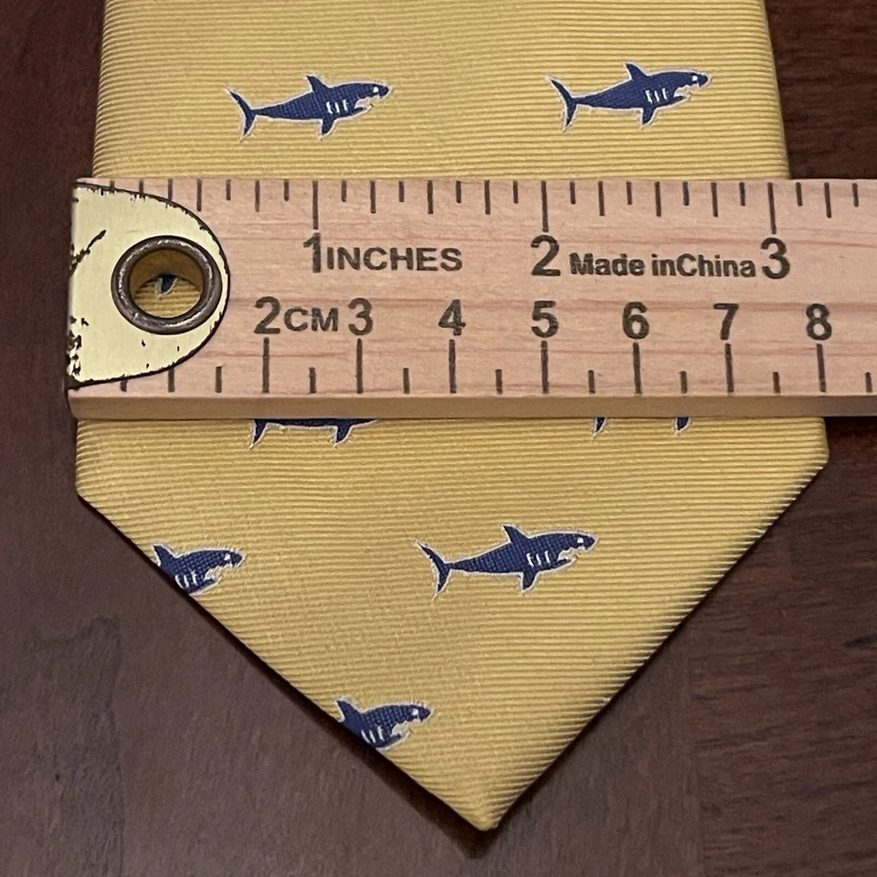 Van Heusen Flex 100% Polyester Men’s Neck Tie Made In China - Image 4 of 4