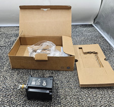 YASKAWA AC Servo Motor 200V 3-Phase 2.5A 250Hz 400W SGM7J-04A7D61