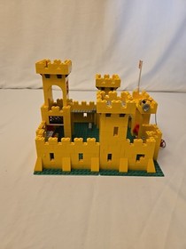 LEGO Castle 375/6075 - Vintage (1978) 99.1% Complete w/ minifigs READ DESCRIPTIO