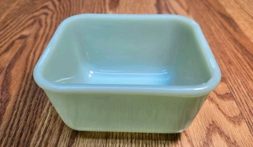 Vintage Fire King Jadeite Refrigerator Glass Dish Green 16 Oz No Lid