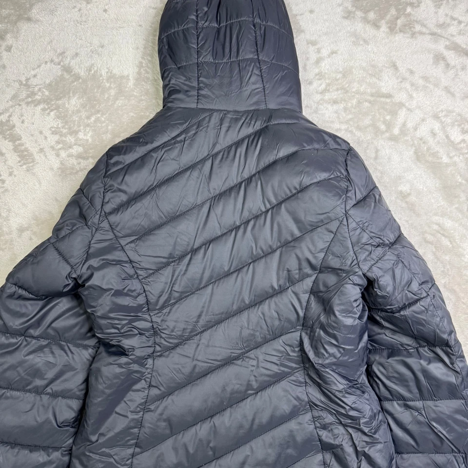 Abrigo de invierno aislado Spyder chaqueta acolchada largo negro cremallera completa con capucha mediano Foto 4 de 4