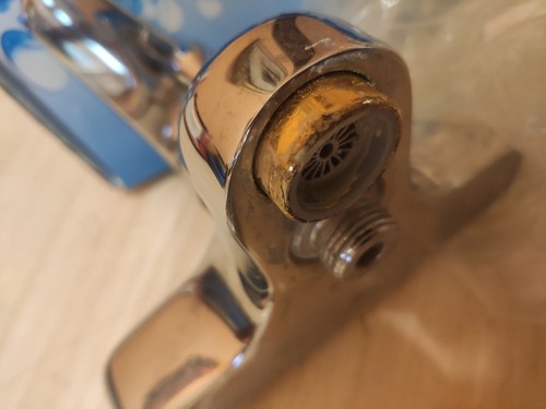 RUBINETTO PER VASCA DA BAGNO CROMATO MISCELATORE CON INNESCO DOCCIA IN METALLO - Foto 3 di 3