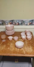 10 MINT PIECES VINTAGE FIRE KING PINK SWIRL CUPS, SAUCERS & DINNER PLATES