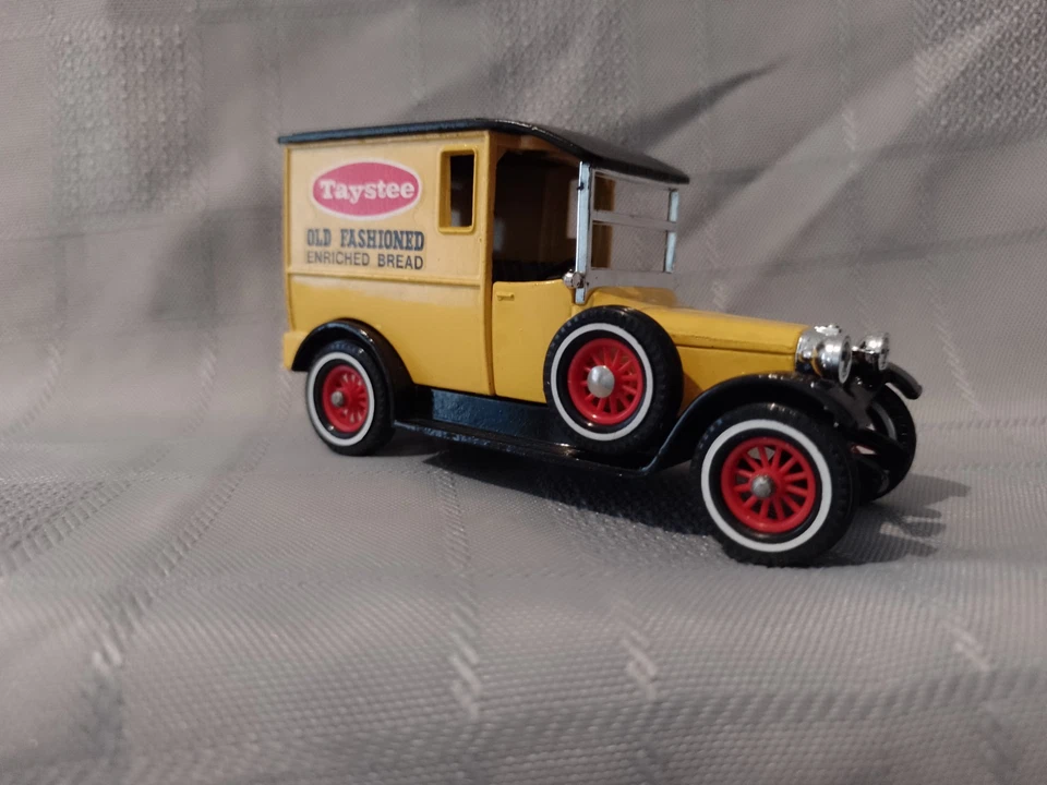 MATCHBOX MODELS OF YESTERYEAR 1927 TALBOT Y-5 TAYSTEE ENRICHED BREAD BLACK BASE - Image 4 of 4