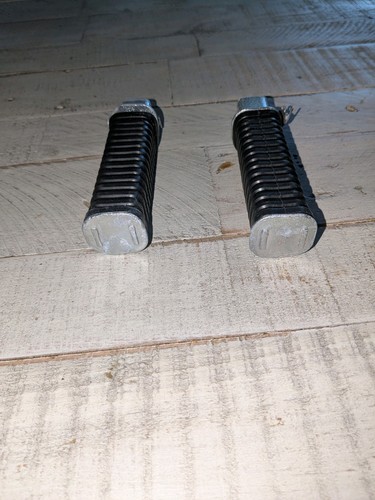 '68 Honda Mini Trail Z50 Foot Peg Mount Bracket / Foot Pegs - Picture 6 of 6