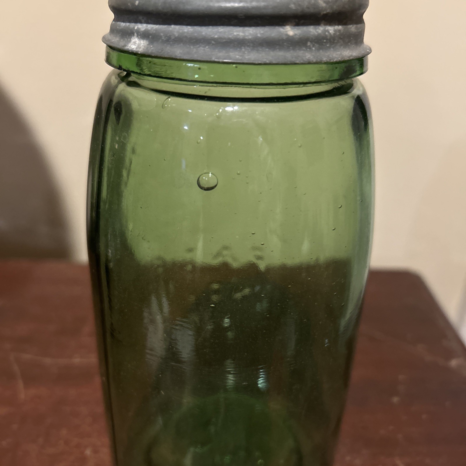 Vintage  Green Quart Mason's Patent Nov 30 1858 Canning Jar Zinc Lid H362