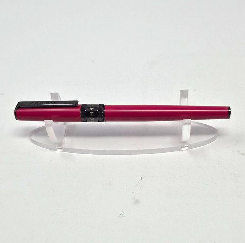 Tom Hessin Rebel Fountain Pen Jewellers Rouge M Nib New Boxed