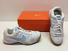 nike court shuttle 3