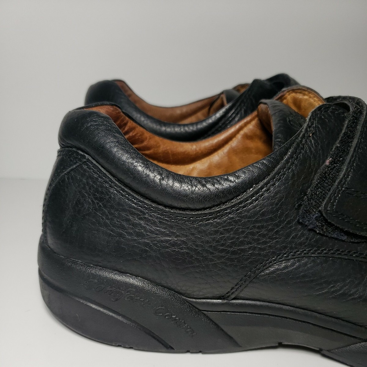 Dr. Comfort Scott Leather Loafers Extra Wide‎ Width Hook & Loop Strap Black 8XW Amazon.com: Dr. Comfort Men main image 2