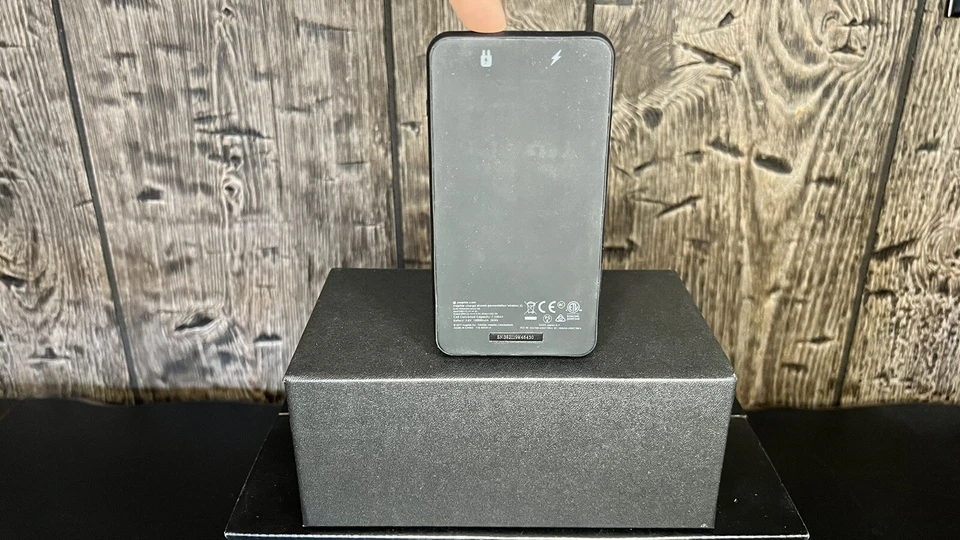 Supreme Mophie Powerstation Inalámbrica XL NEGRA (EN MANO) AUTÉNTICA SS19 SEMANA 19 Foto 4 de 4