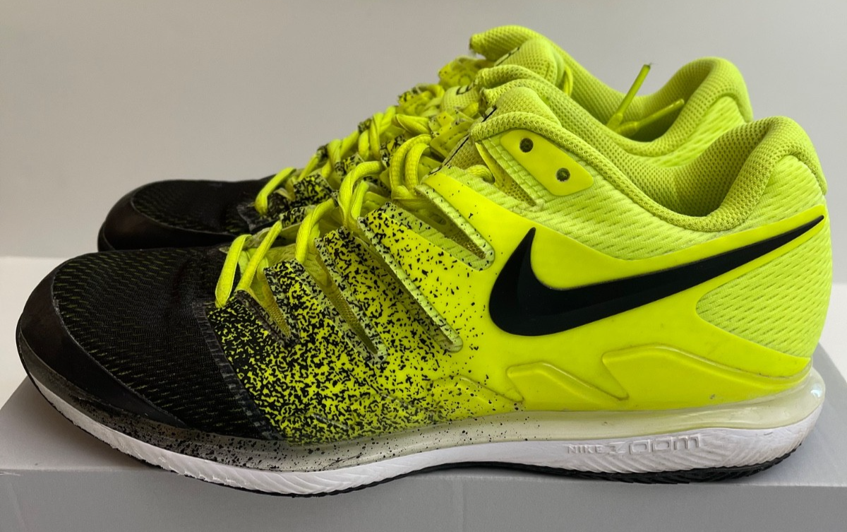 Nike Air Zoom Vapor X HC Mens Tennis Shoes Volt Spray Black