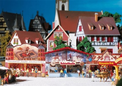 140320 Faller HO 1:87, Kirmesbuden Epoche III, Modelleisenbahn, Bausatz, GMK