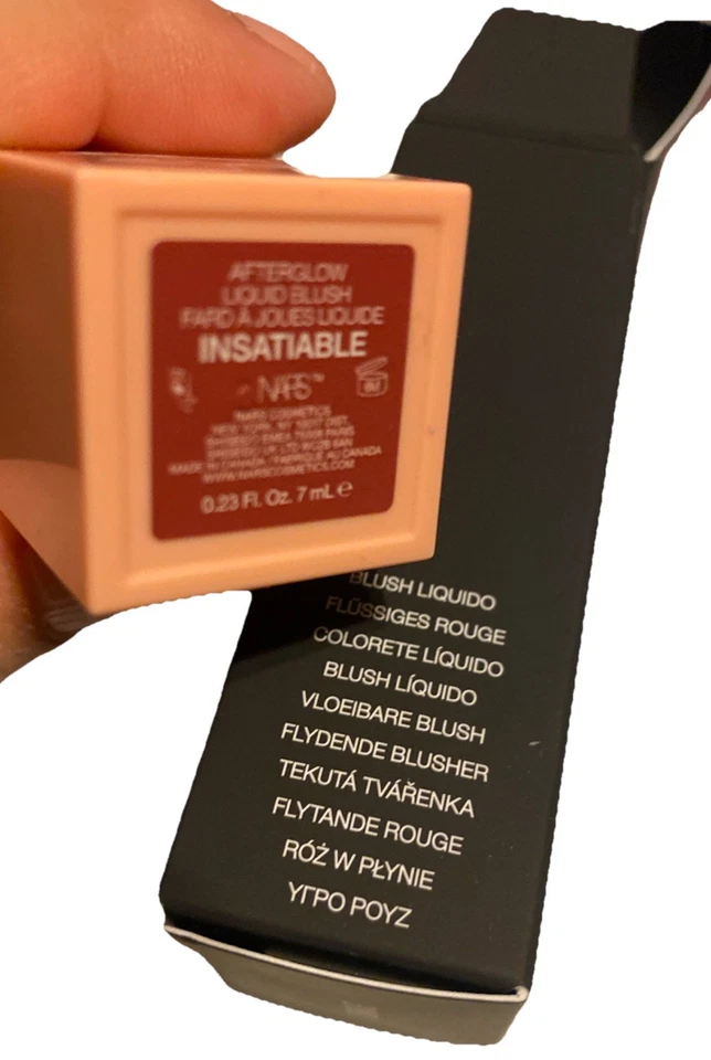 Blush líquido Nars Afterglow INSACIÁVEL - Tamanho completo 0,23 oz. / 7 ml - Imagem 3 de 3