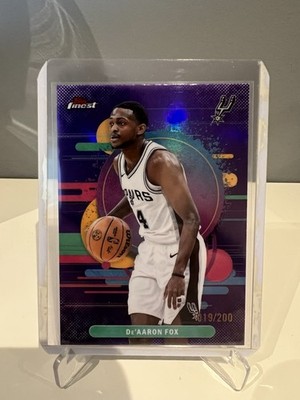 2025-26 Topps Finest - de Aaron Fox Purple /200 Uncommon