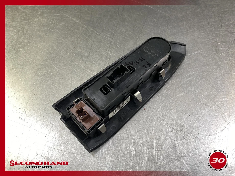 Interruptor de ventana principal Fiat 500x 2016-20. Original. Foto 4 de 4
