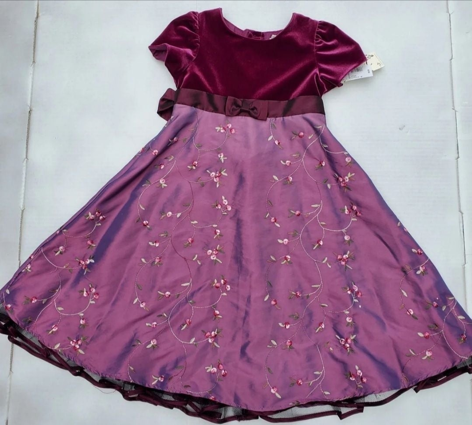 NWT Gorgeous Brooke Lindsay Evy Of California girls dress 6x
