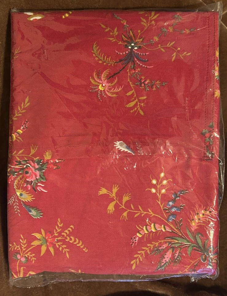 Williams Sonoma Red Rooster / French Country Red Apron w/ Pocket