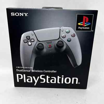   30TH ANNIVERSARY LIMITED EDITION RETRO PS5 CONTROLLER   FACTORY SEALED