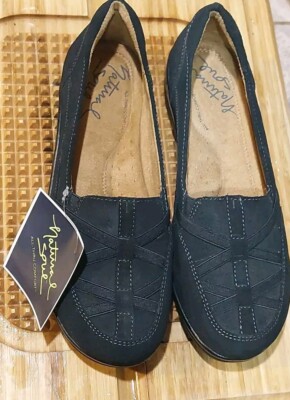 Natural Soul by Naturalizer INFORM ALL-THRU COMF0RT Black Suede Shoes Sz 7.5 M