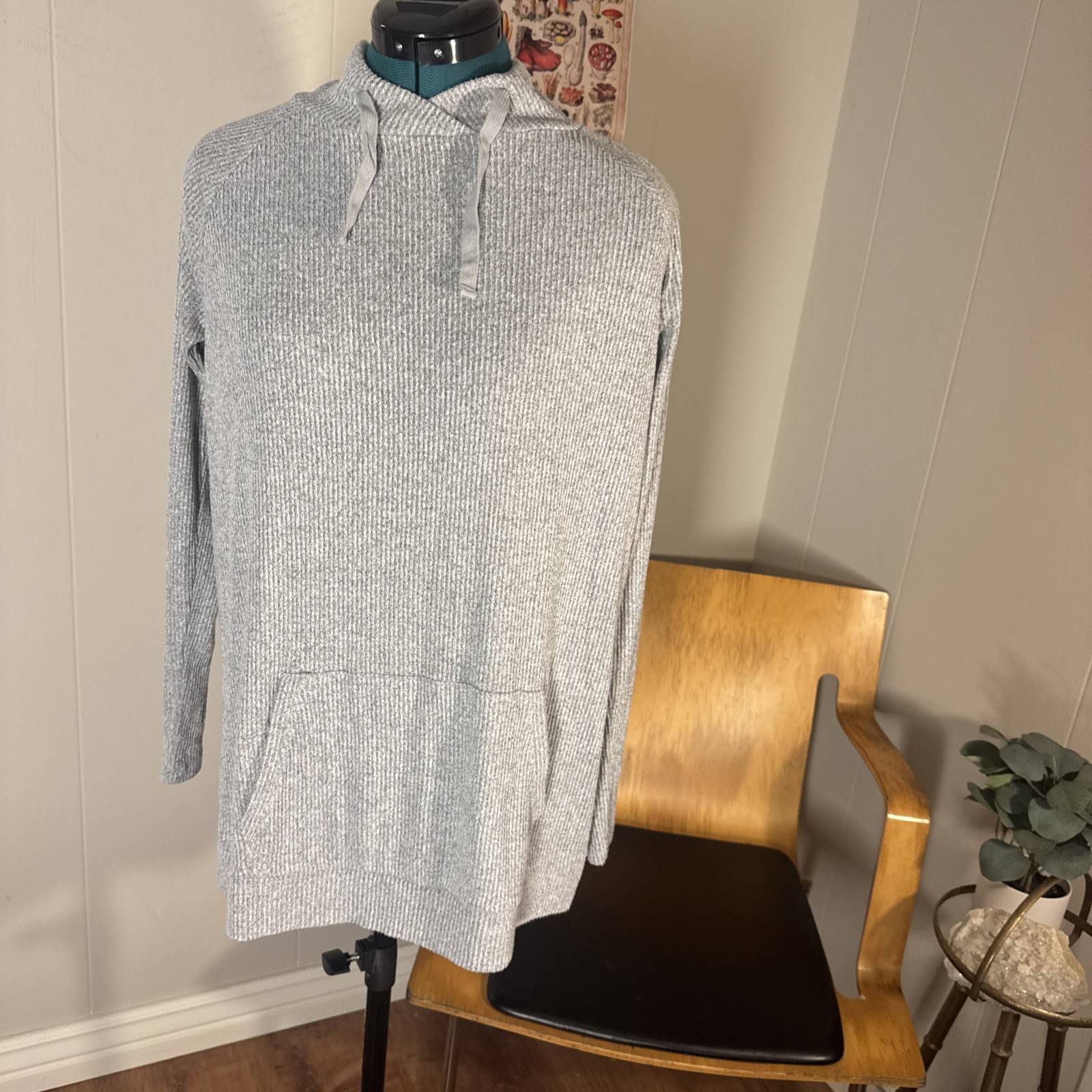 GAP Maternity Medium Drawstring Neck Gray Waffle … - image 1