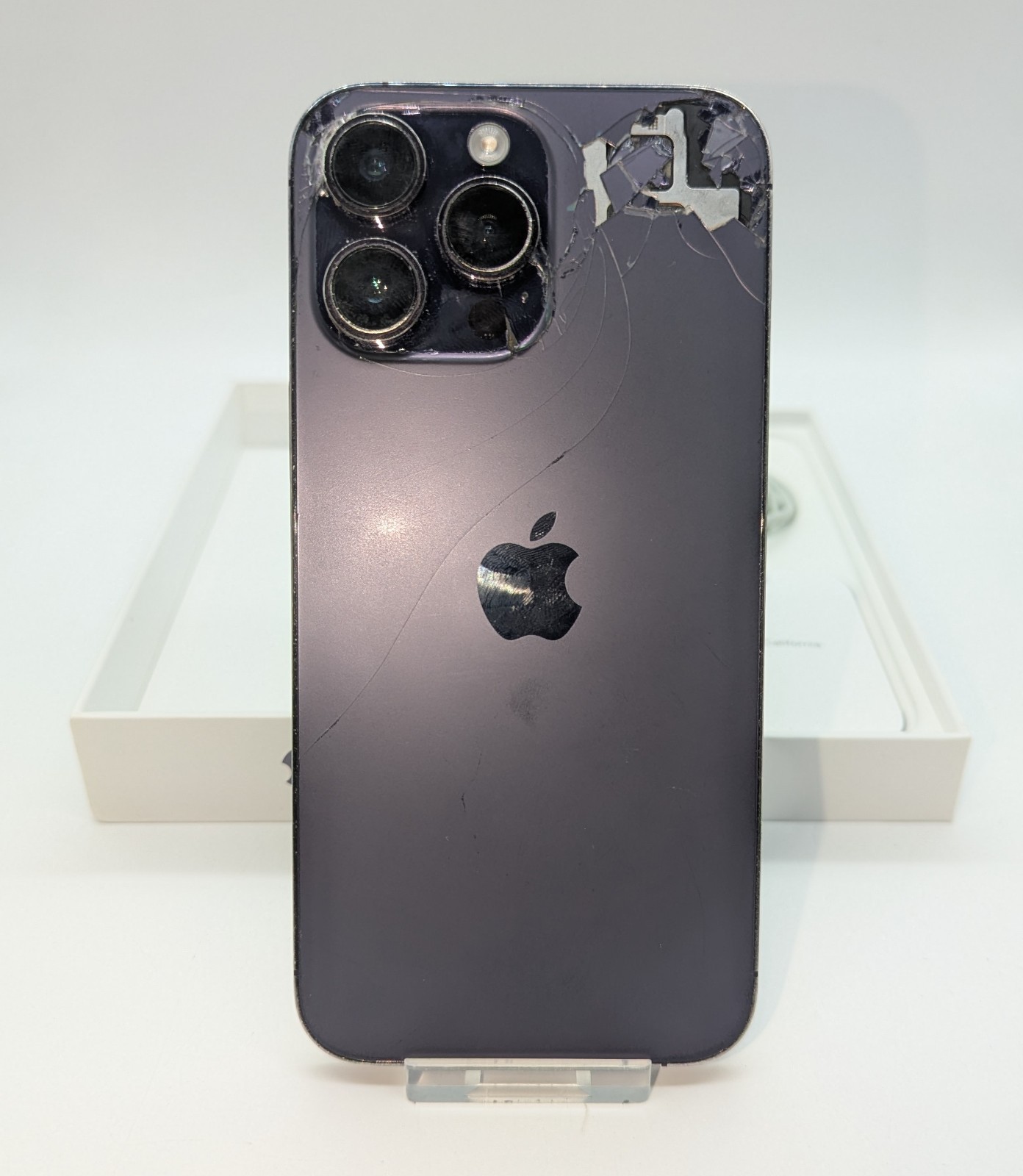 Apple iPhone 14 Pro Max 128GB 79% Battery Health Cracked Back Face ID Works (C) image 6