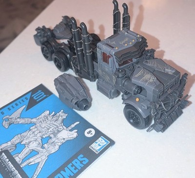 Transformers studio series 101 SCOURGE complete rotb Leader Ss-101