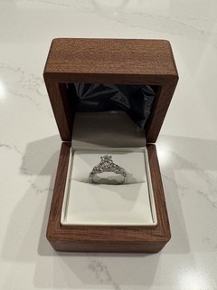 1.01 Oval F VVS2 Rare Carat Ideal Lab Grown IGI Certified