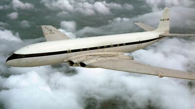 de Havilland DH 106 Comet 2X Aircraft Airplane Desk Wood Model Small New