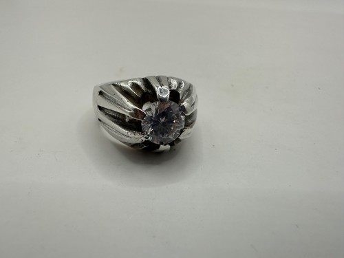 Luxurious Round CZ Peruvian Ring Size 9 Fashion Jewelry - Picture 4 of 13