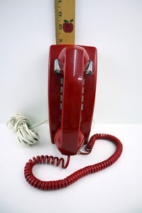 Cortelco 255447-VBA-20M RED Push Button Wall Phone Telephone Single Line