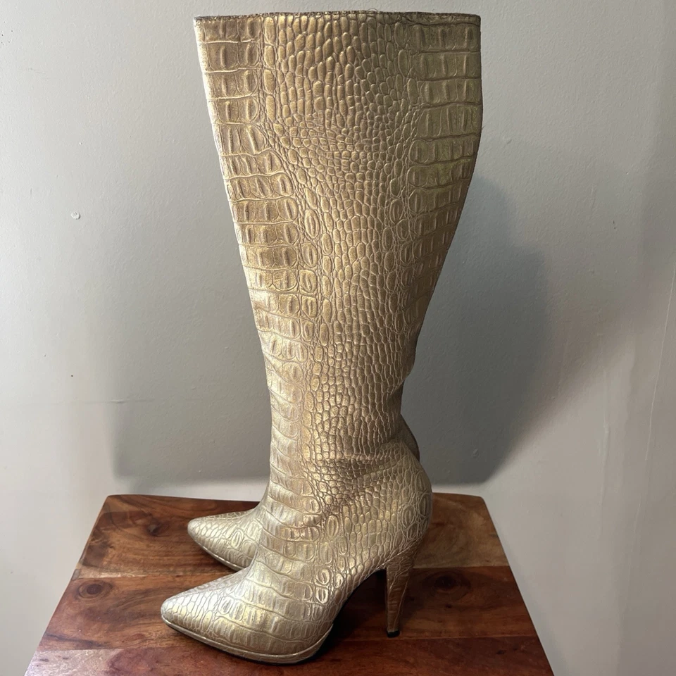 Botas altas Colin Stuart para mujer de cuero dorado de piel de serpiente talla 7,5 hasta la rodilla  Foto 4 de 4