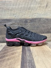 Nike Air Vapormax Plus Black & Pink Athletic ...