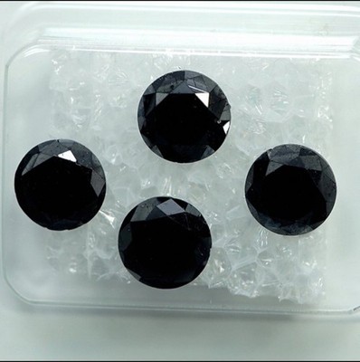 3,23ct 4pc  Black Diamonds Gem Report Antwerp (GRA)