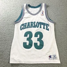 Vintage Charlotte Hornets Alonzo Mourning Jersey Mens 40 White Champion 90s